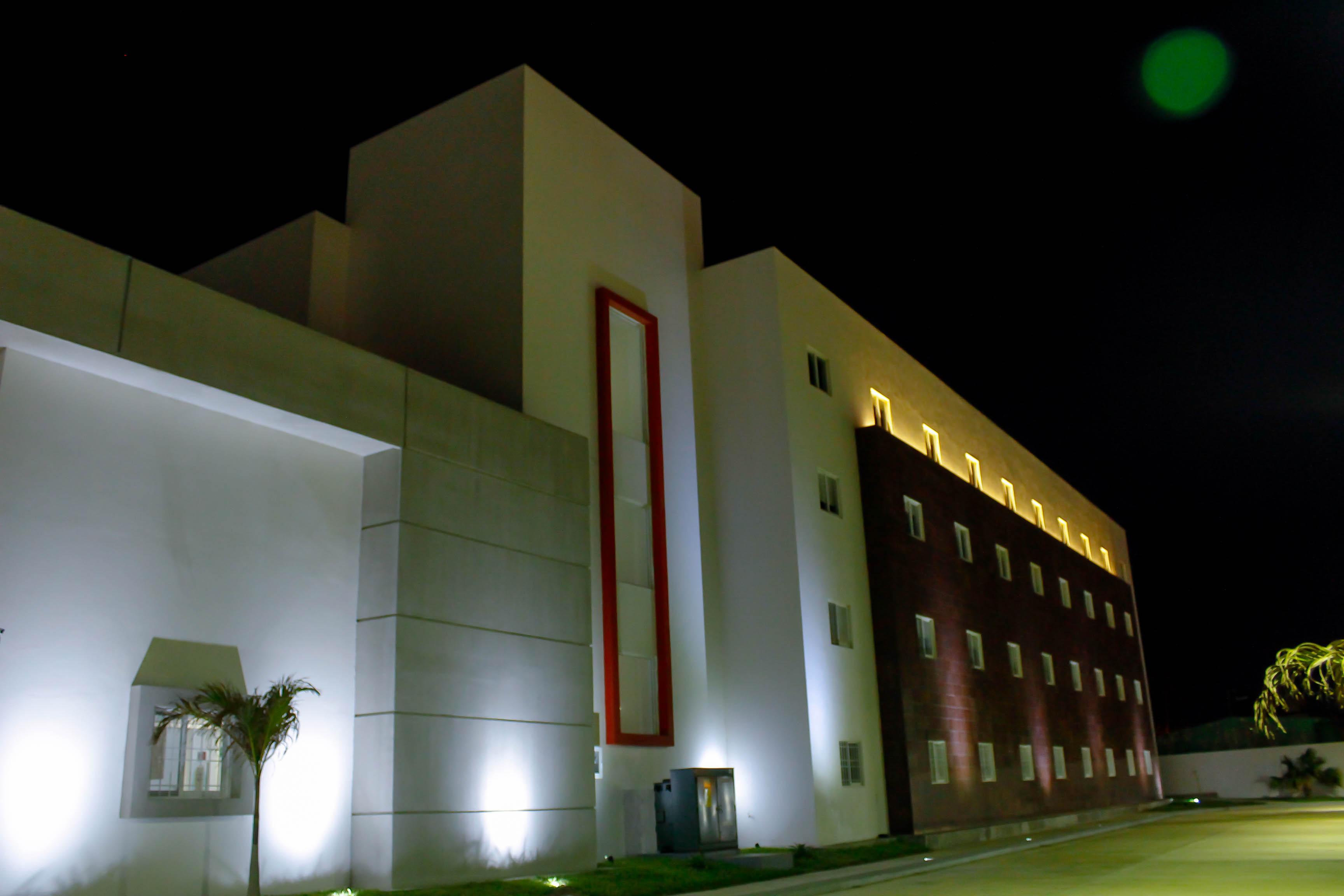 Zar Coatzacoalcos Hotel Buitenkant foto